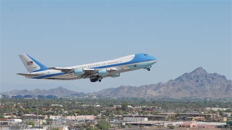 Air force one'' is a fairly competent recycling of familiar ingredients, given an additional interest because of harrison ford's personal appeal. 747, Air force one, Aircrafts, Airliner, Airplane, Boeing ...