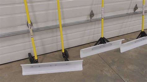 The Snowplow Snow Shovel 48 Inch And 36 Inch Overview Comparison Youtube