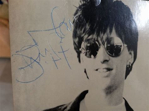 Rough Trade Promotional Postcard Hand Signed By Johnny Marr In Madrid