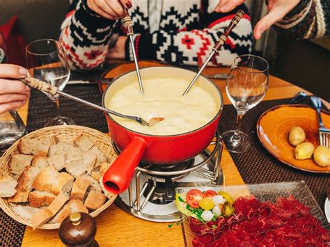 How To Prepare Cheese Fondue At Home Practical Guide