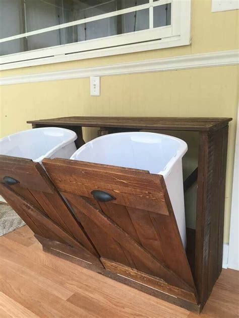 Modern kitchen trash can ideas that you need to check out