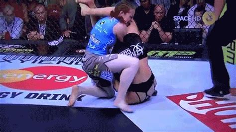 Gifs One For Each Knockout And Submission Of Rouseys Mma Career For The Win