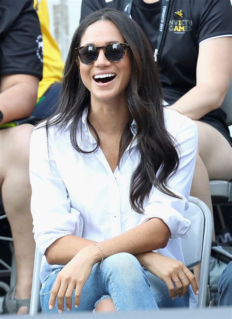 Un'ampia selezione di jeans da popolari department five. You Won't Believe How Much Actress Tiffany Smith Looks ...