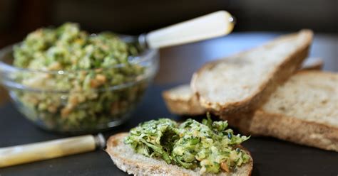 Check spelling or type a new query. Zucchini Pesto | High in Fiber, Low in Calories — Zucchini ...