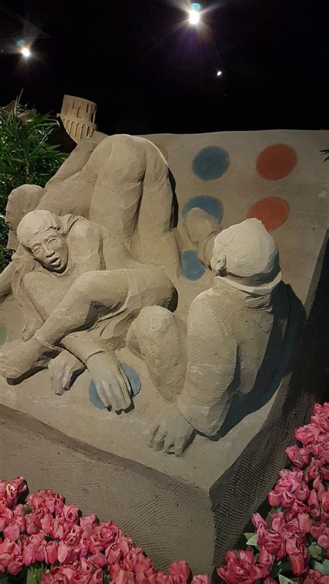 Pin Van Roland Bakker Op Zandsculpturen Zandsculpturen Sculpturen Zand