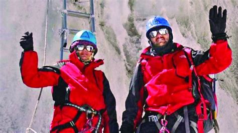 Police Pair Sacked Over Faked Everest Climb The Asian Age Online
