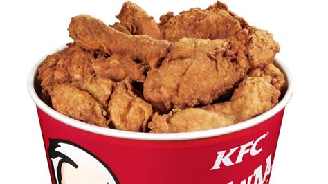 Kfc are the second largest restaurant chain in the world, serving a variable feast of their 'secret recipe' kentucky fried chicken. Woman sues KFC for $28m after chicken bucket isn't filled ...