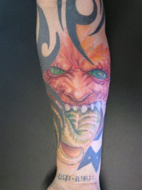 Look at portfolios, see the different styles of work, talk to them about their craft, and watch them make amazing art. Tattoo Convention Cleveland - adrianatudem tattoo