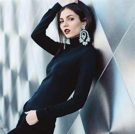 Taylor swift nightline glamour magazine photoshoot behind the scenes + interview. Victoria Justice Photoshoot - Los Angeles December 2017 ...