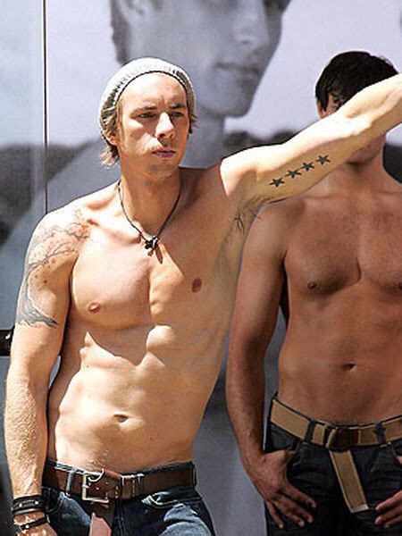 Jun 06, 2021 · the 17th season of the bachelorette, starring katie thurston and cohosted by tayshia adams and kaitlyn bristowe, will begin june 7. Mmm and the star tattoo | Dax shepard, Dax, Dax shepard tattoo
