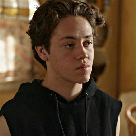 Pin By Adlerbourg On Icons And Headers Carl Shameless Carl Gallagher
