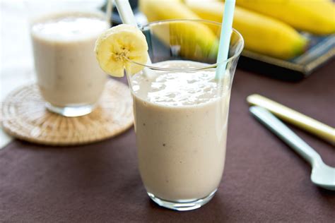 Frappè alla banana senza ghiaccio. Frappè alla banana: la ricetta per preparare il frappè ...
