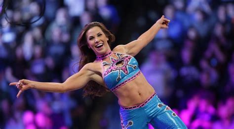 Beginning her wrestling career in 1999 as a valet on the independent circuit, james. WWE Wrestler Mickie James Goes Country - Cowboys and ...