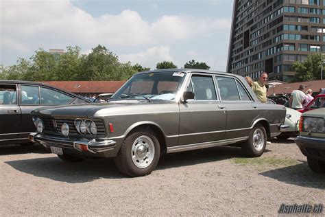 Oldtimer Sunday Morning Treffen - Zug - Asphalte.ch