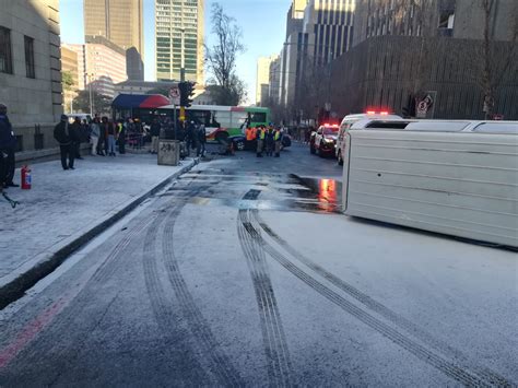 Nearby attractions include the pretoria botanical gardens, the union buildings, national zoological gardens, voortrekker monument, the transvaal. Four people injured in taxi collision in CBD - North ...