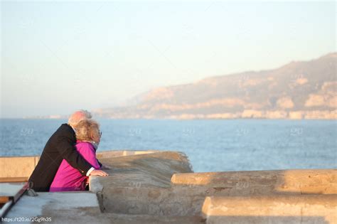 What Needs To Be Done When A Loved One Passes Away?