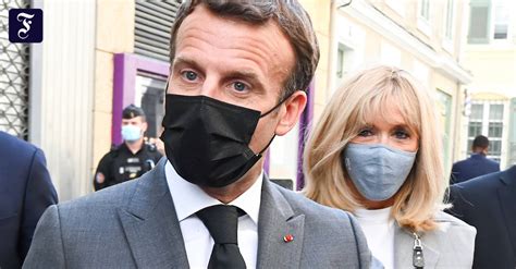 We did not find results for: Frankreichs Präsident Emmanuel Macron reagiert auf Ohrfeige