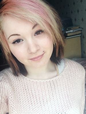Find the perfect shade of red for your skin tone. What hair colour would suit me best? | Beautylish