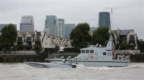 Royal Navy Tests Drone Boat On The River Thames Cnet