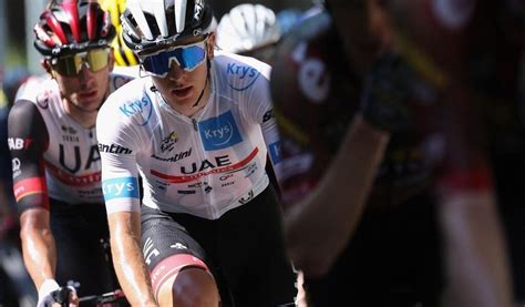 Vid O Tour De France Tadej Pogacar Chute Jonas Vingegaard Lattend Hot