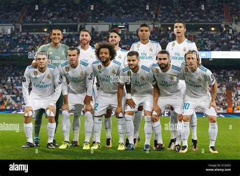 Real Madrid Team Group Line Up Fotos Und Bildmaterial In Hoher