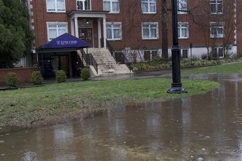 According to romano, the narrative of the nashville flood was too straightforward and not as manipulable as the developments in the times square bombing or the gulf oil spill Flooding in Nashville gallery | Lumination Network