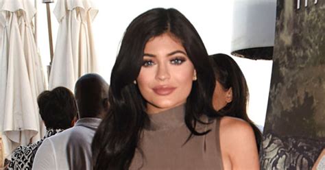 Kylie Jenner Praises Plastic Surgeon Behind Her Lip Fillers E Online
