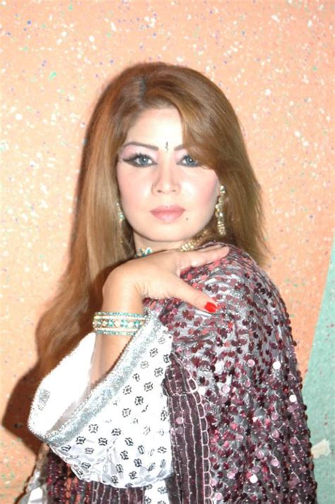 Pashto Cinema Pashto Showbiz Pashto Songs Pashto Female Singer And