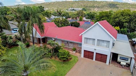 3 Bedroom For Sale | Wonderboom - YouTube