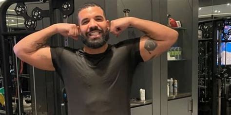 Drake Is Now So Jacked You Can See His Abs Through His Shirt