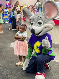 The Chuck E Cheese Employee Credo Learn The Secrets Of Success