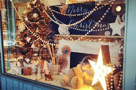 See 5,490 tripadvisor traveler reviews of 232 south san francisco restaurants and search by cuisine, price, location, and more. beautiful christmas small town window display - Google Search | Christmas display, Christmas ...