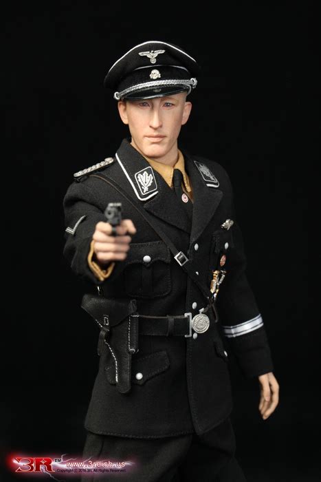 Heydrich's father, who directed a musical conservatory and sang wagnerian roles in the opera, exposed his son to the cult of richard wagner, and his mother was a stern disciplinarian. POINTBLANKTOYS.COM: 3R REINHARD HEYDRICH 1/6 ACTION FIGURE ...