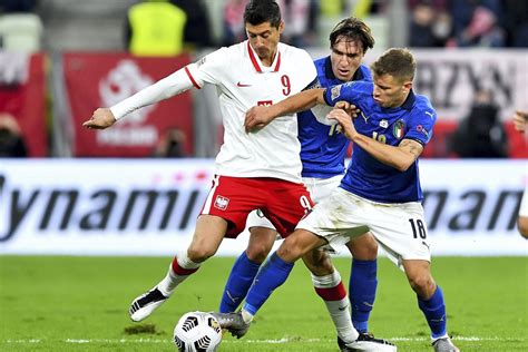 Tymczasem okazuje się, że trener jerzy brzęczek może przygotować ogromną niespodziankę. Lewandowski završio pregled, hoće li igrati protiv Bosne i ...