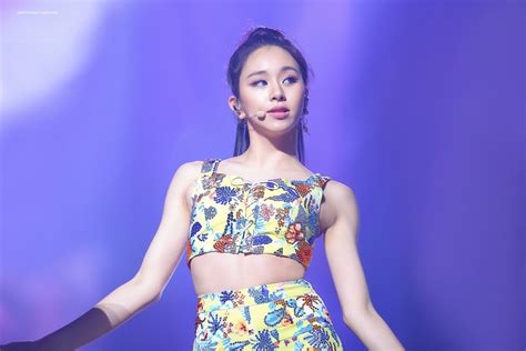 She was voted leader by the members. TWICE Members' Height, From Tallest To Shortest | Kpopmap ...