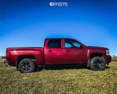 2013 Chevrolet Silverado 1500 With 18x9 10 Tuff T01 And 33125r18