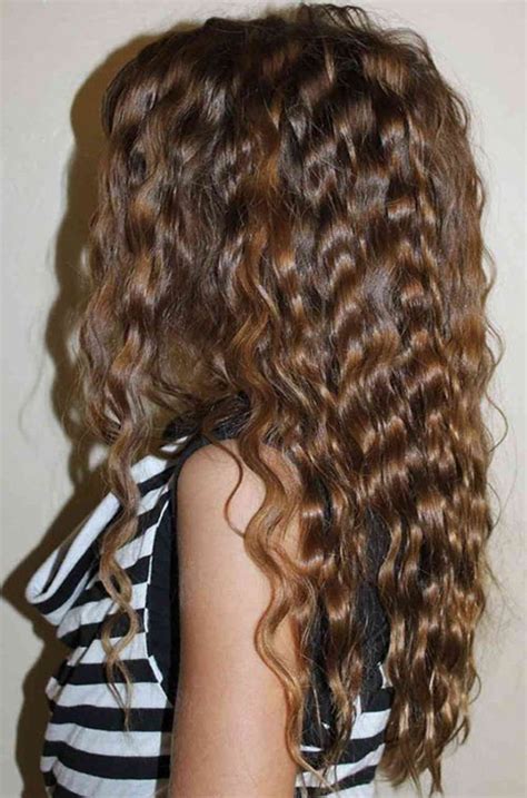 15 Crimped Hairstyles Thatll Be Perfect For Your Sweet Face