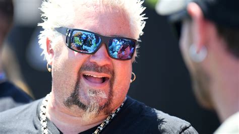 Guy Fieri Speaks Out Against La Countys Outdoor Dining Ban Ktla