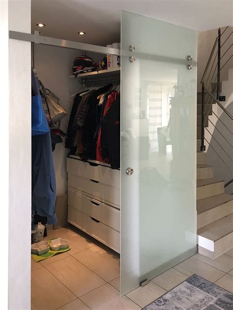 Genau für diese beiden räume sind schiebetüren aus rauchglas eine gute entscheidung. Glasschiebetüren (mit Bildern) | Wc trennwände ...