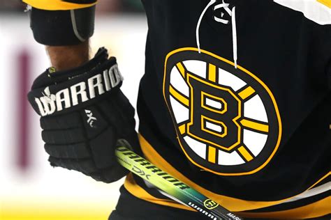 Boston Bruins Should The Pooh Bear Logo Return