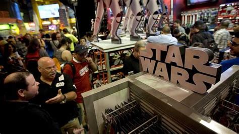 Retail Hell Underground Star Wars Creates Force Friday As Hundreds