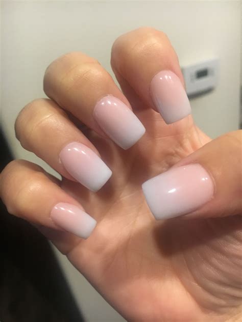 Ombré French Manicure Ombre Acrylic Nails Short French Tip Nails