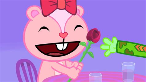 Image Lbe4 Giggles Loves Rosespng Happy Tree Friends Wiki Fandom