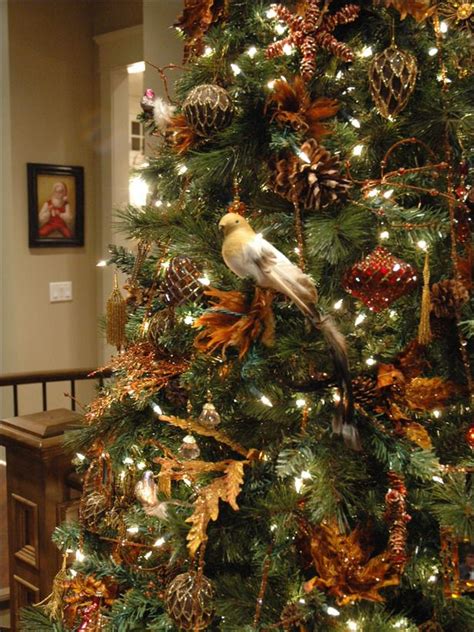 30 Awesome Christmas Tree Decorating Ideas Eazy Glam