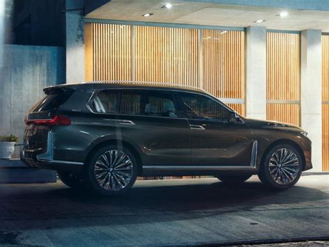 Bmwが「x8」投入検討中？x7とカリナンとの中間に位置し、bmw史上もっとも高価で高級な車に Bmw X7 Bmw Konzept