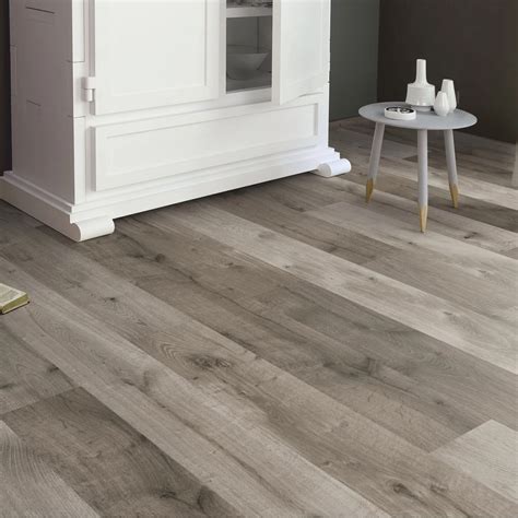 Uptown Grey Oak Effect Laminate Flooring 176m² Pack Departments