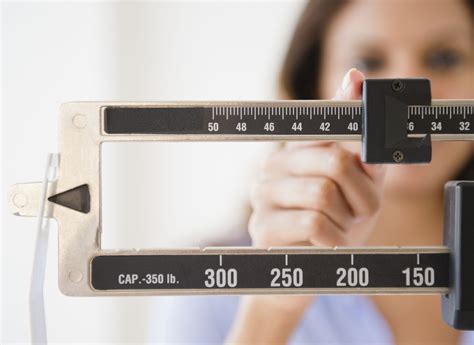 What Is The Average Weight For An Adult Woman