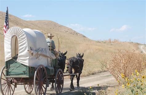 Whats It Like To Travel The Oregon Trail In A Covered Wagon In The