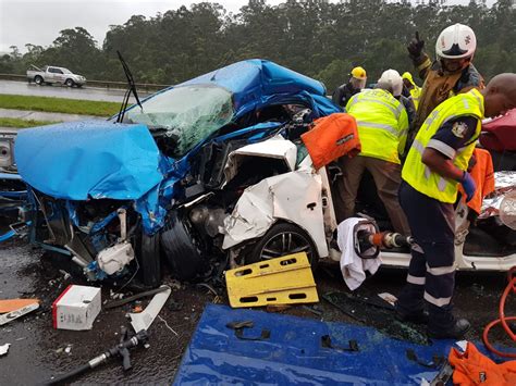 Five Dead Four Injured In Horrific N3 Crash Highway Mail