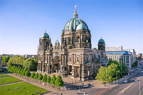 Premium Photo Aerial View Of Berlin Cathedral Berliner Dom In